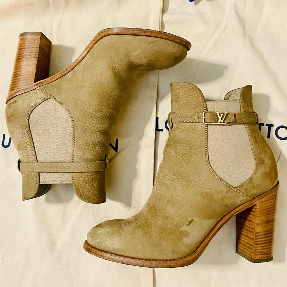 Louis Vuitton Beige Suede Adventure Heeled Ankle Boots